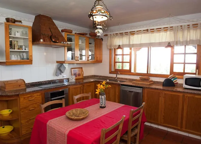 Semesterbostad Pajares *